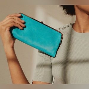 Hobo Lauren leather bifold clutch wallet in aqua